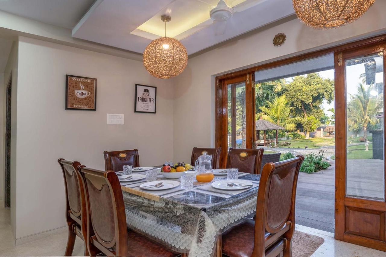 Stayvista At Sparsh Villa Alībāg Esterno foto